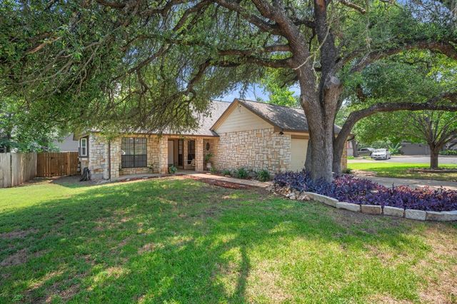 $423,900 | 8303 Mendota Cove | Woods of Brushy Creek