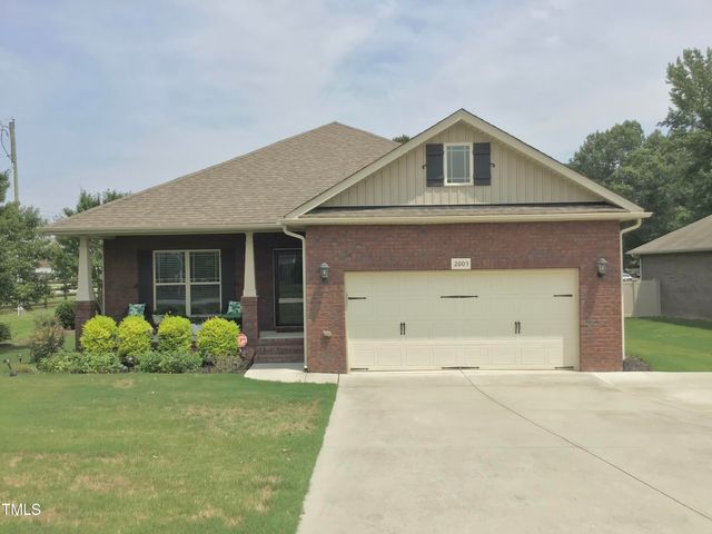 $464,500 | 2001 Bunnfield Drive | Shepards Point