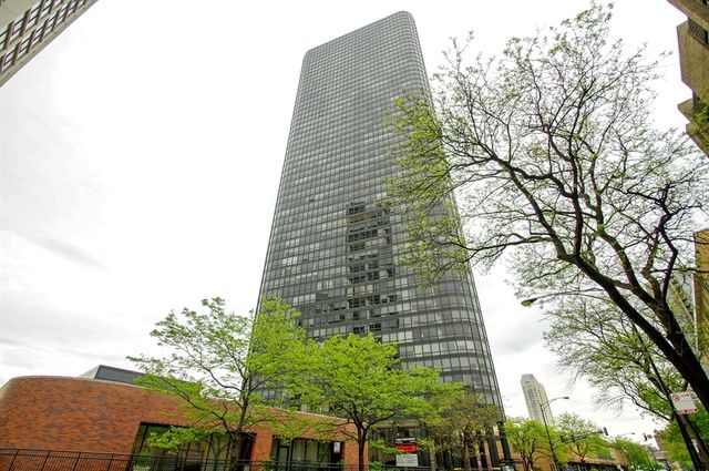 $174,990 | 5415 North Sheridan Road, Unit 502 | Park Tower