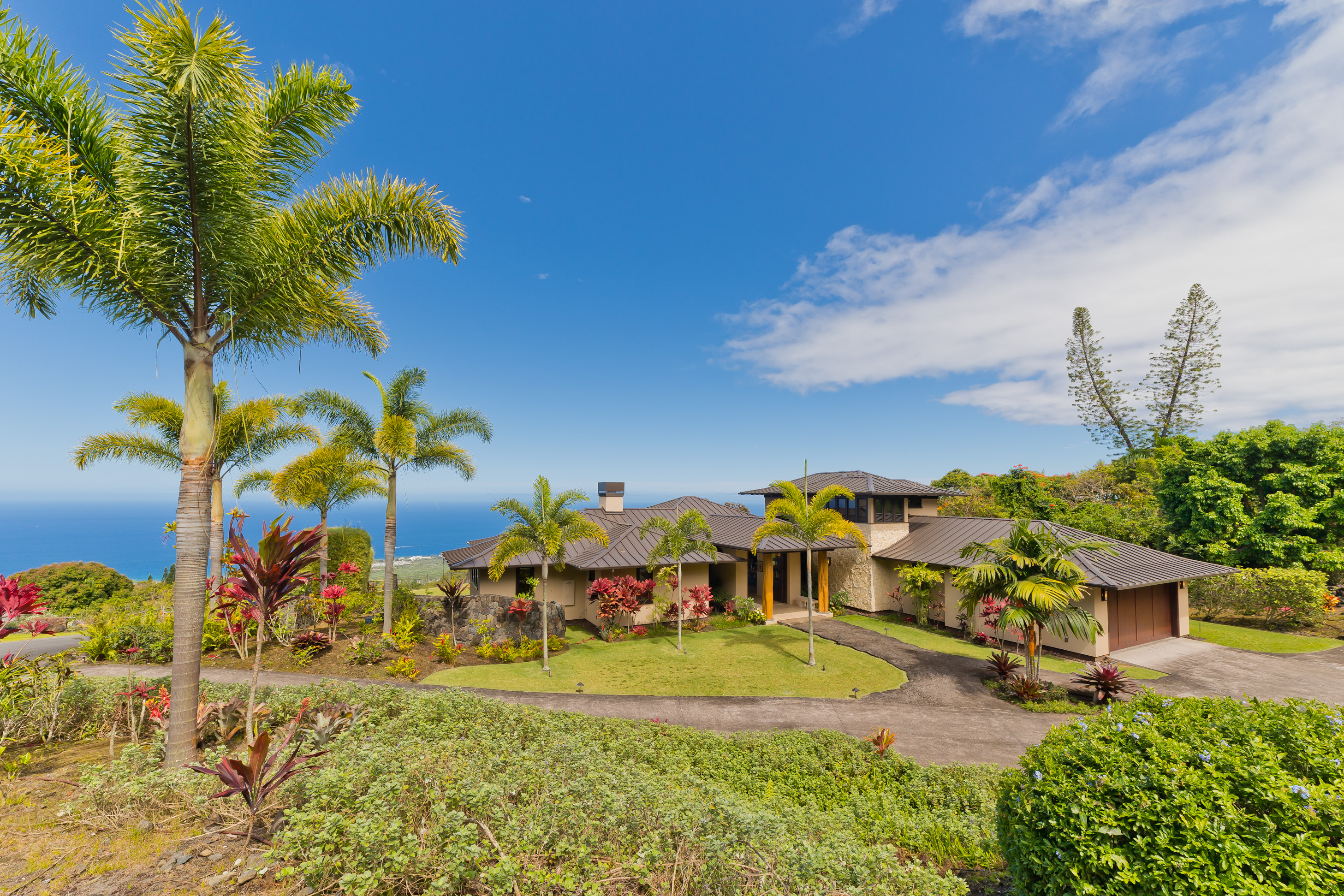 Welcome Home to Ala Maka'a in Holua Estates!