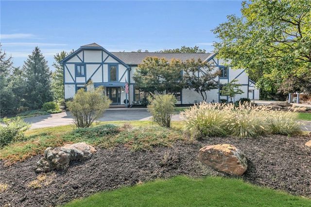 $1,099,000 | 7708 Northwest Mastern Avenue | Northland