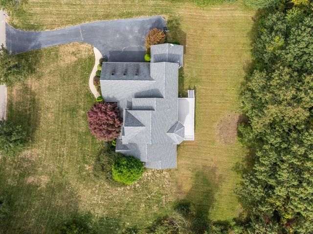 $1,390,000 | 68 Delta Drive | North Kingstown