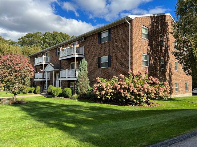 $2,250 | 395 Mendon Road, Unit A11 | Branch Village