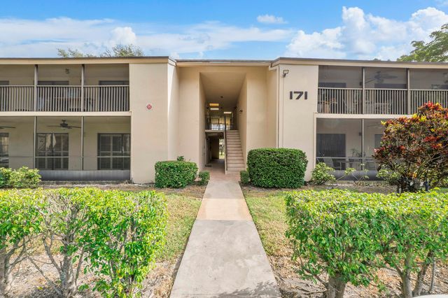 $2,600 | 171 Deer Creek Boulevard, Unit 702 | Deer Creek