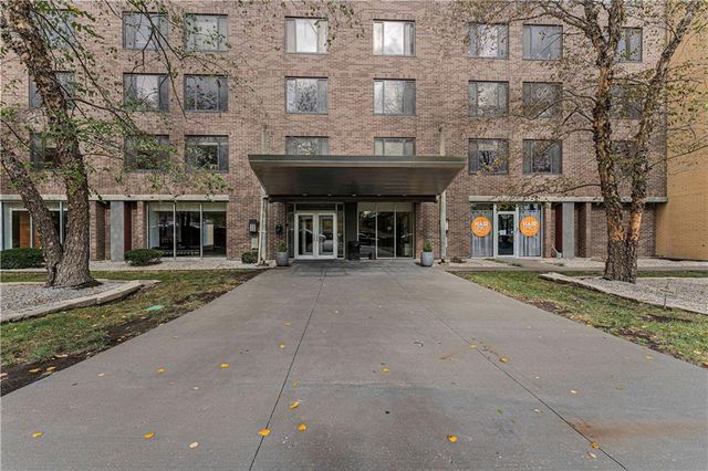 $115,000 | 600 East 8th Street, Unit 4F | Metropolitan Condominiums