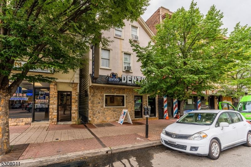 a car parked in front of a building