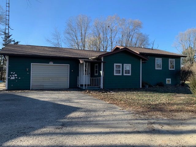 $129,900 | 1108 North 29th Road | Utica Township - LaSalle County