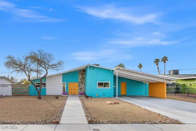 $564,900 | 1589 Raindance Way | Paradise Palms