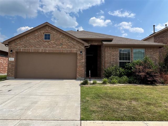 $2,300 | 325 Cypress Creek Lane | Ryan Meadows