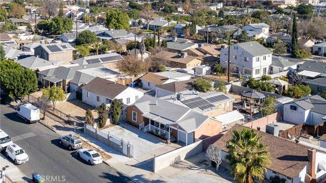 $970,000 | 7634 Radford Avenue | North Hollywood