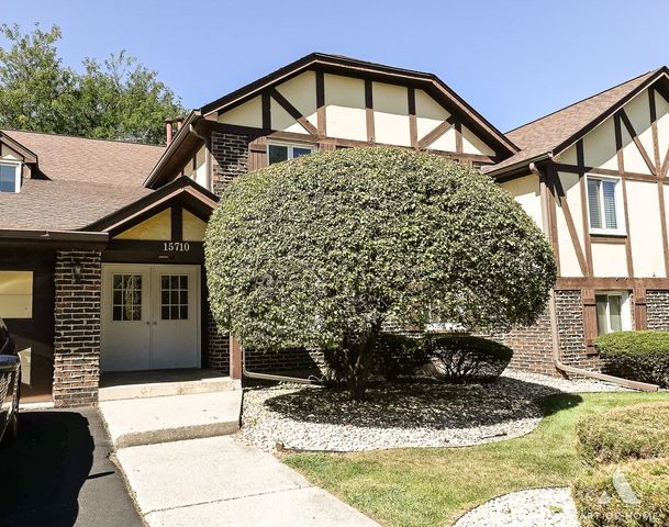 $270,000 | 15710 Orlan Brook Drive, Unit 157 | Orland Park