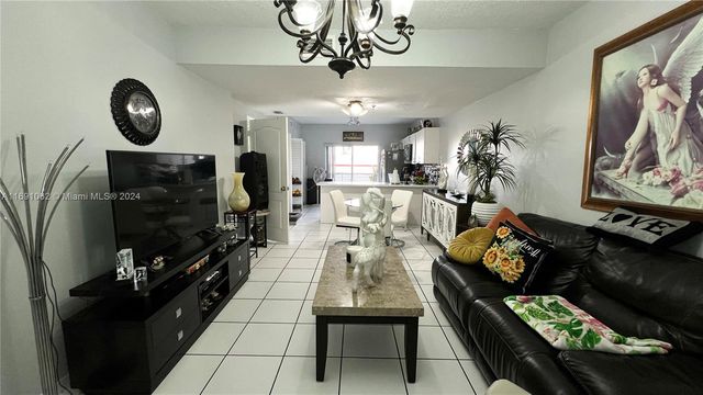 $299,995 | 8380 Northwest 103rd Street, Unit 203G | Hialeah Gardens