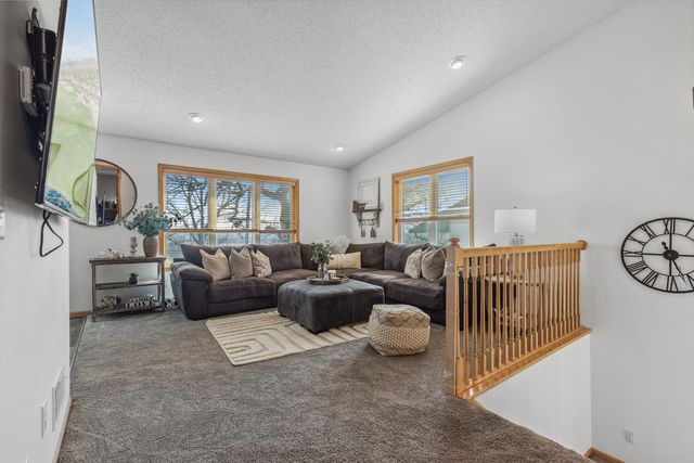 $354,900 | 249 1st Avenue South | South St. Paul