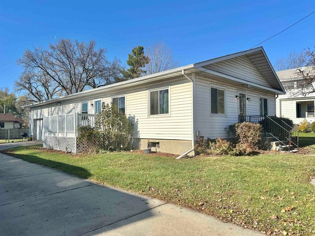 $259,900 | 206 Durand Street | Clinton