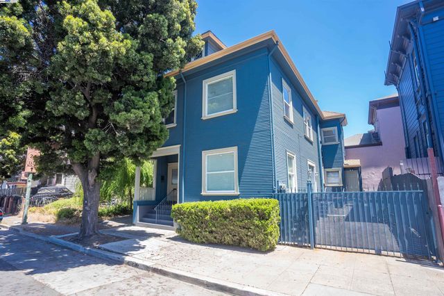 $899,000 | 1812 Castro Street | Downtown Oakland