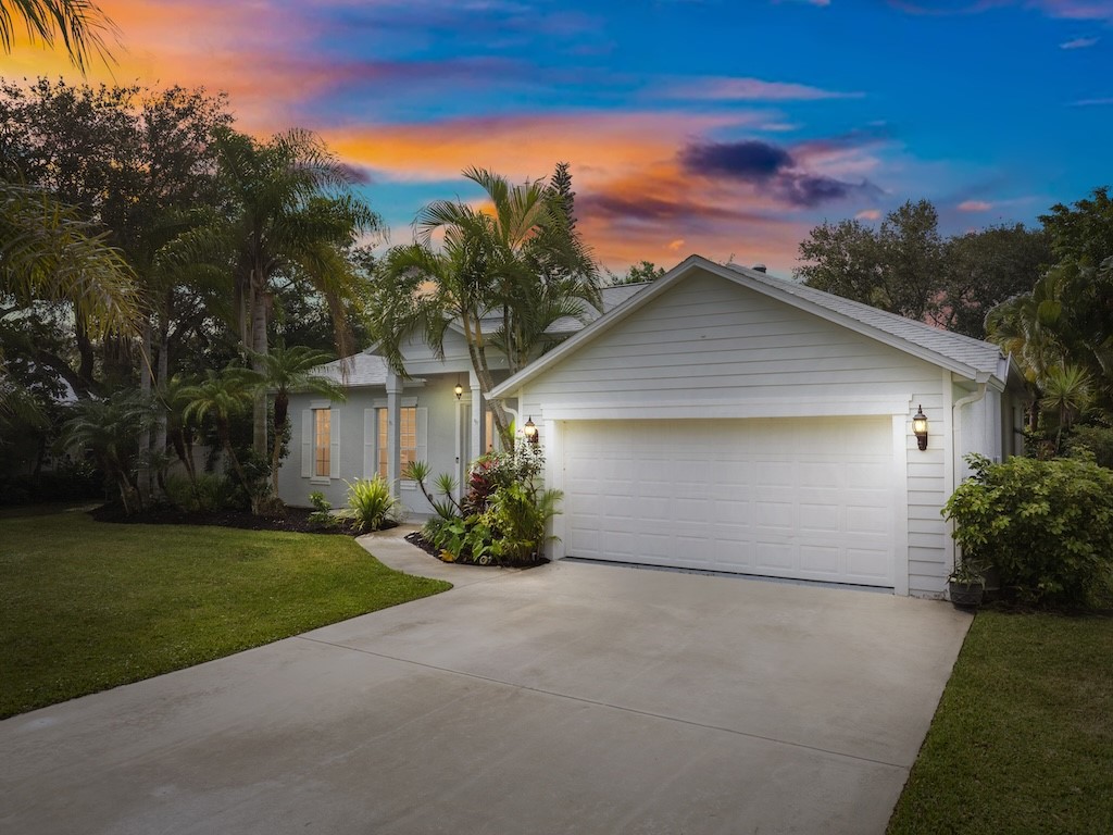 front view of house with a yard