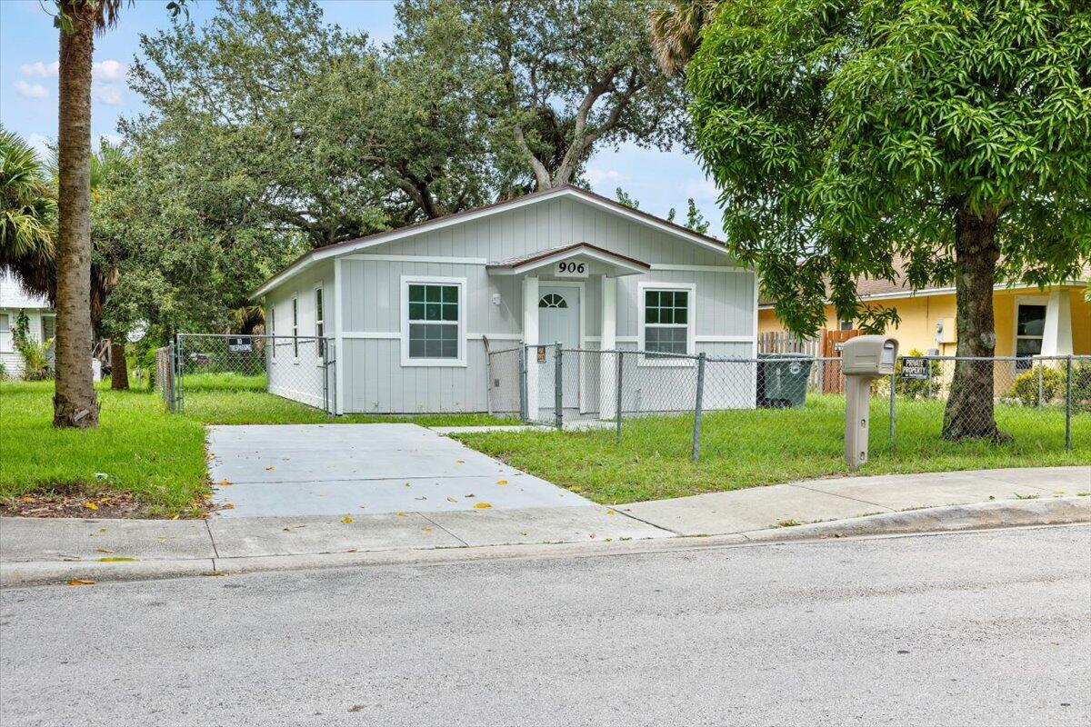 front view of house with a yard