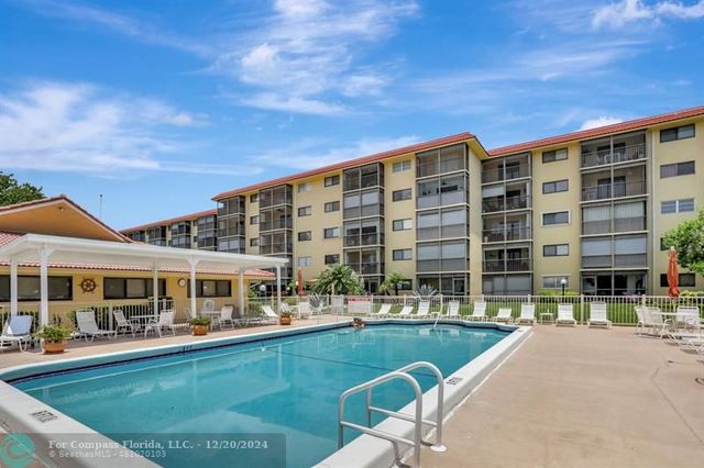 $259,000 | 2601 Northeast 14th Street Causeway, Unit 344 | Avalon Harbor