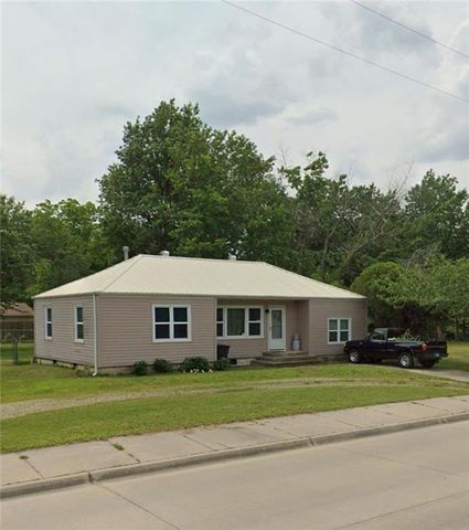 $115,000 | 3008 Southern N/a, Unit N/A | Walton Township - Labette County