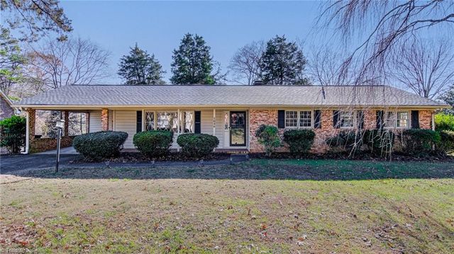 $430,000 | 5046 Mountain View Road Northwest | West Suburban Winston-Salem