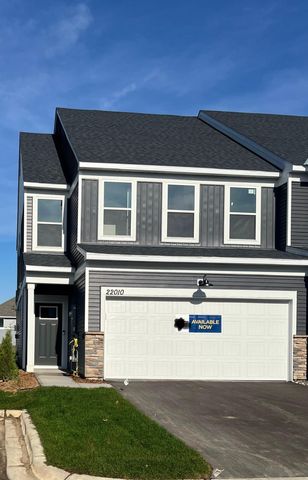 $369,990 | 22010 Harvest Avenue | Rogers