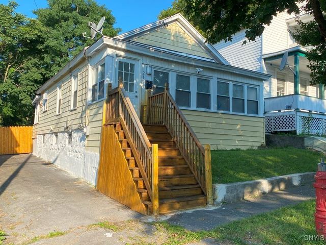 $179,000 | 211 Delhi Street | Near Northeast