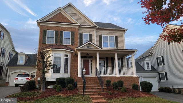 $899,000 | 12904 Grand Elm Street | Clarksburg Village