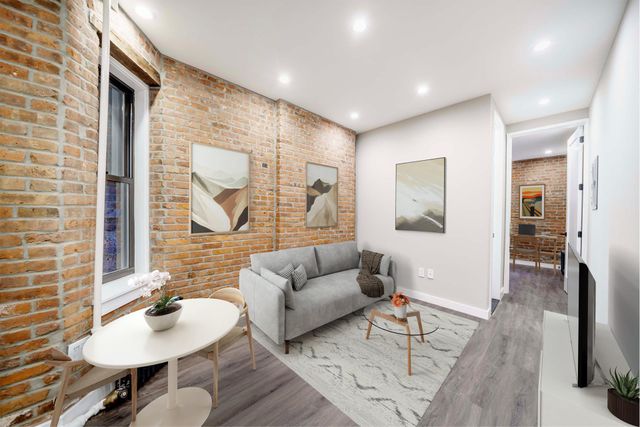 $4,495 | 244 West 22nd Street, Unit 1W | Chelsea