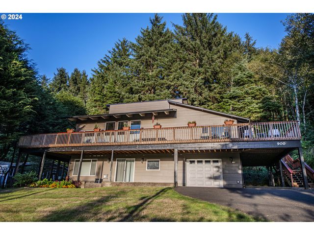 $1,200,000 | 900 South Highway 101 | Depoe Bay