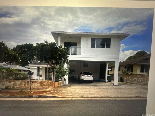 $1,298,000 | 94-543 Hiahia Loop | Waipahu