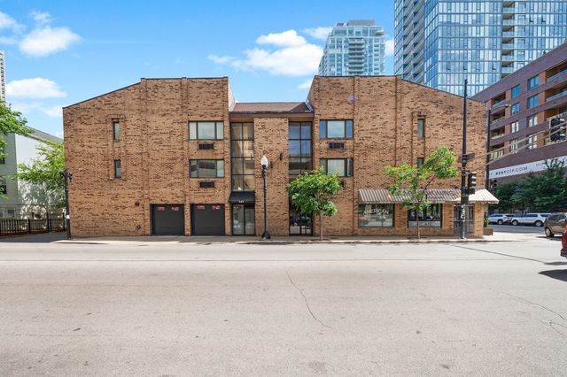 $2,950,000 | 163 West Division Street | Near North Side