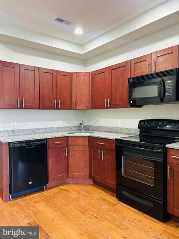 $1,600 | 1737 North Gratz Street, Unit 1 | North Central