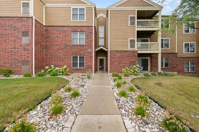 $249,500 | 124 Glengarry Drive, Unit 302 | Bloomingdale