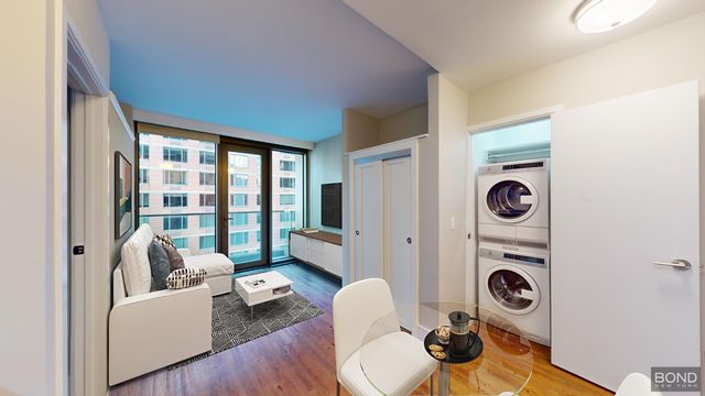 $4,250 | 237 East 34th Street, Unit 702 | Murray Hill