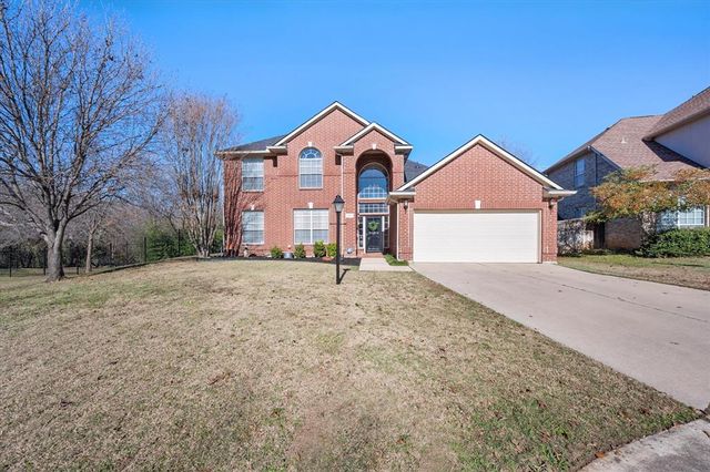 $440,000 | 4200 Treehaven Court | Southwest Central Arlington