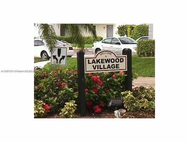 $2,100 | 10104 Twin Lakes Drive, Unit 11F | Coral Springs