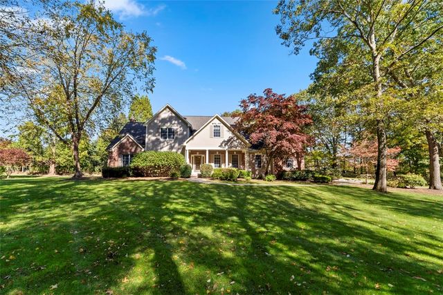 $1,395,000 | 273 Finch Lane | North Kingstown