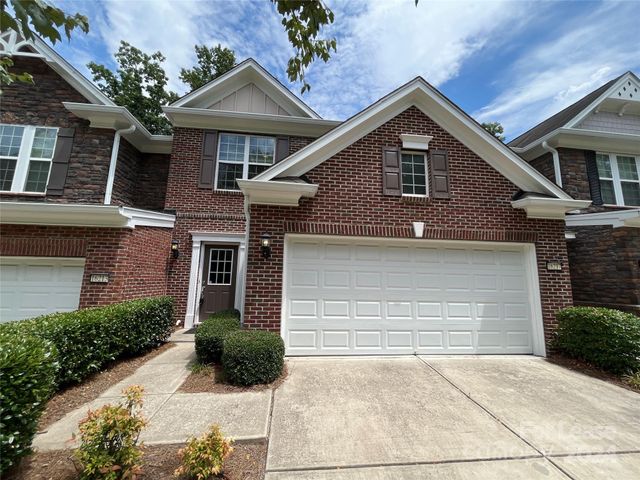 $2,185 | 16217 Annahill Court | Enclave at Ardrey Kell