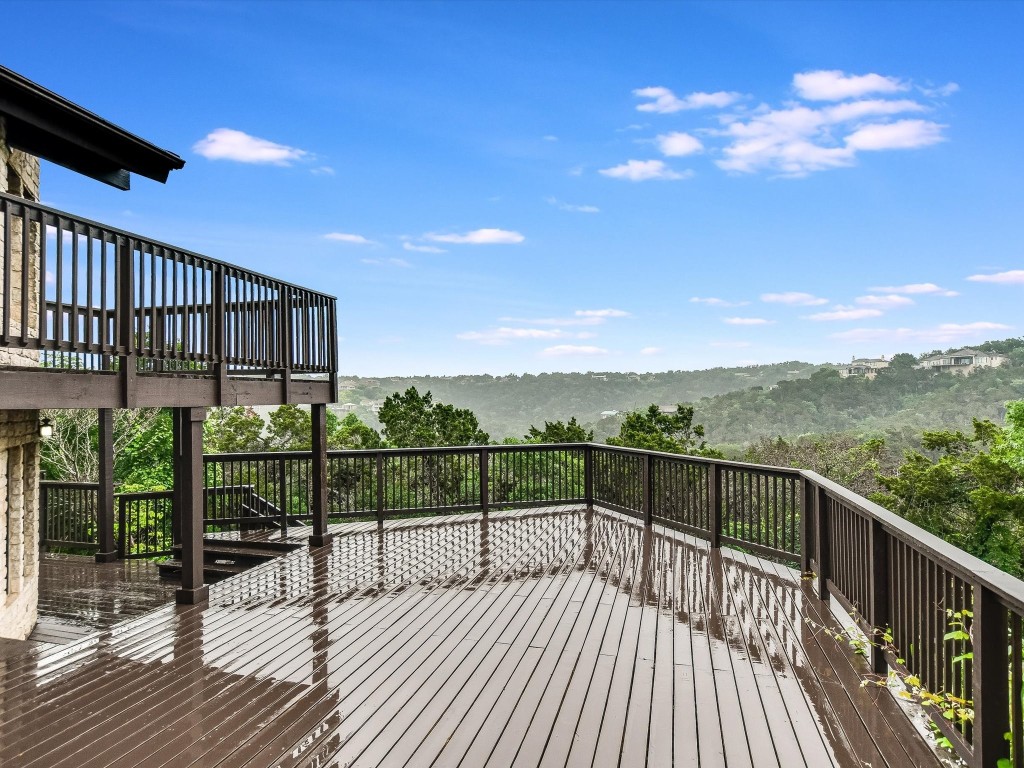 Killer views of from this stunning 2 story deck, is sure to impress friends and family.