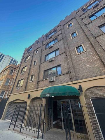 $150,000 | 455 West St James Place, Unit 504 | Lincoln Park