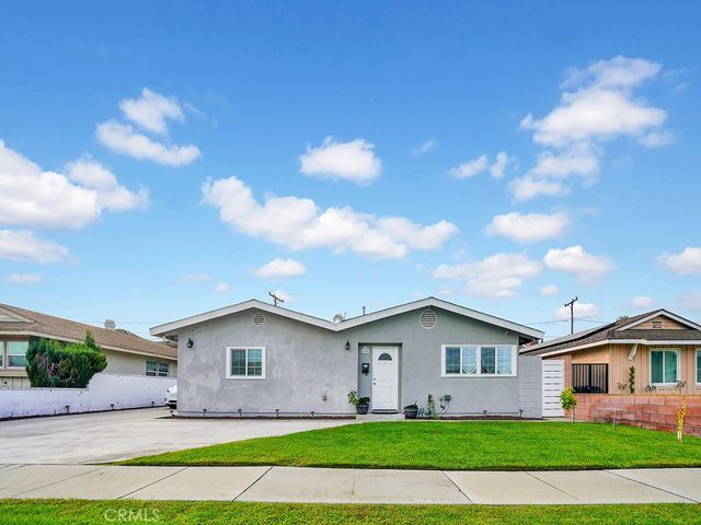 $950,000 | 6640 San Alano Circle | Buena Park