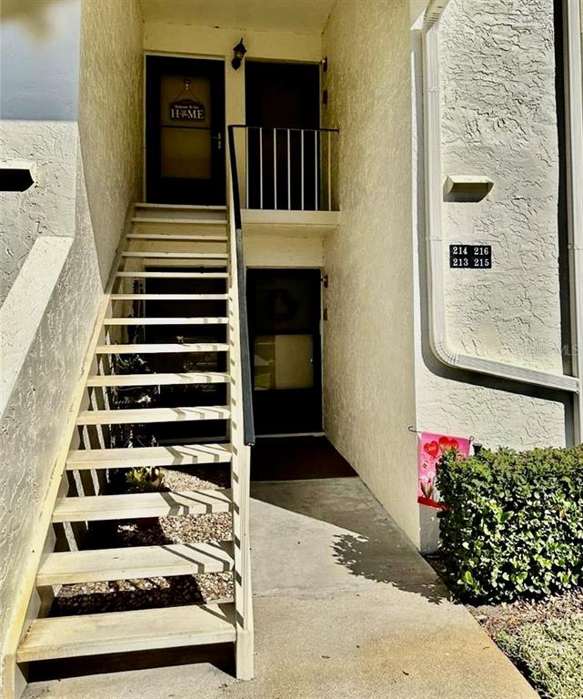 a view of a entryway of a house