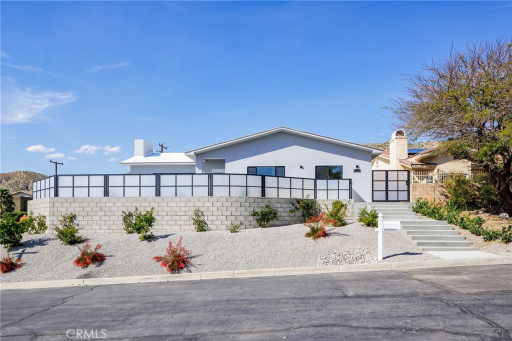 a view of a house with a outdoor space