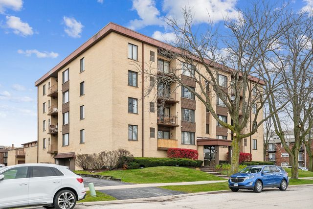 $139,900 | 5800 105th Street, Unit 1C | Oak Lawn