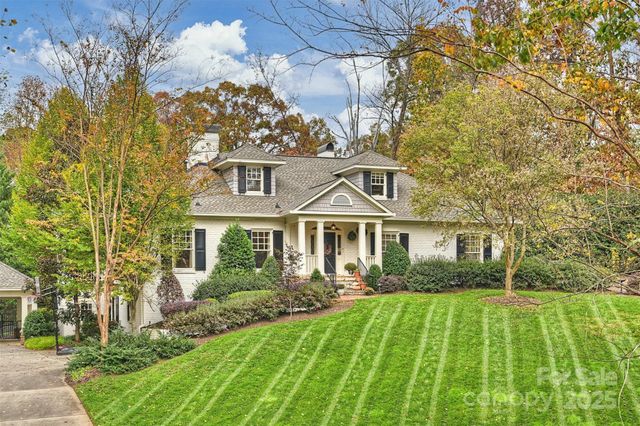 $1,885,000 | 342 Wendover Hill Court | Wendover