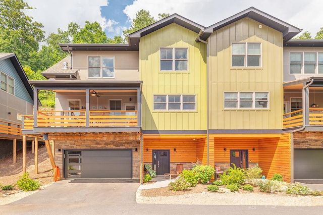 $1,015,000 | 406 Kessler Place | Woodfin