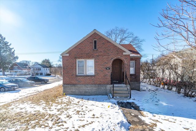 $199,900 | 2054 State Street | Woodlawn