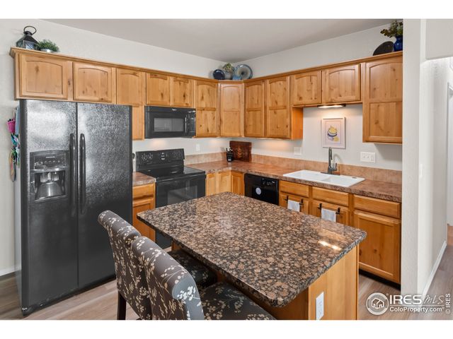 $329,500 | 6603 West 3rd Street, Unit 1521 | Summer Park