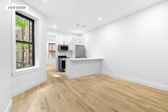 $4,355 | 202 West 96th Street, Unit 1C | Upper West Side