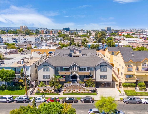 $7,780,000 | 5325 Denny Avenue | North Hollywood